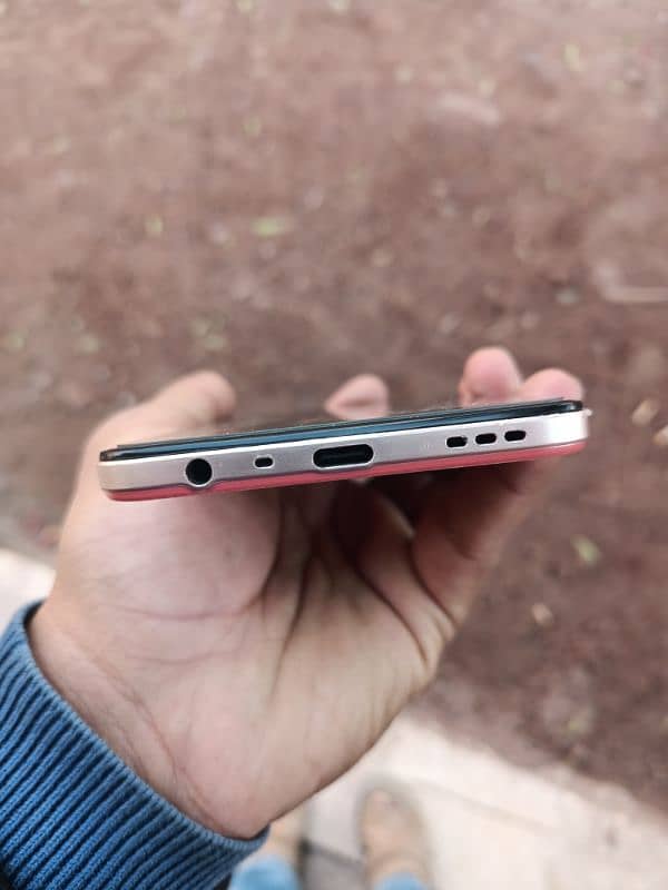 oppo f17 10/10 condition 5