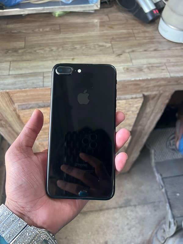 i phone 7plus 256gb pta approved 0