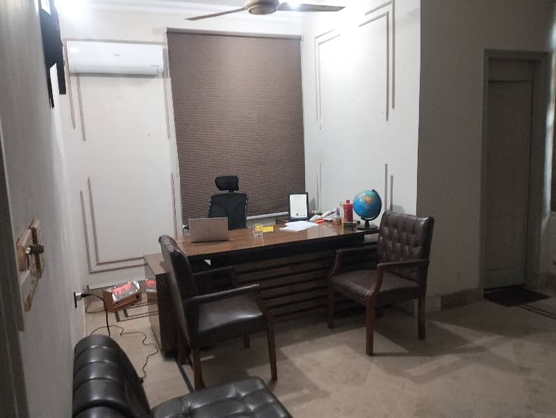 12 Marla Double Storey Road For Rent Johar Town G3 Block 19