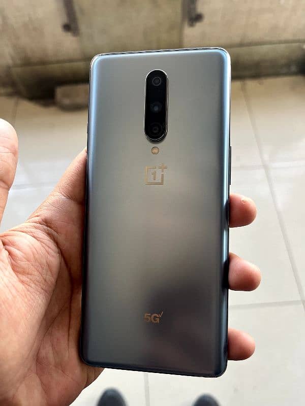 OnePlus 8 5G 1