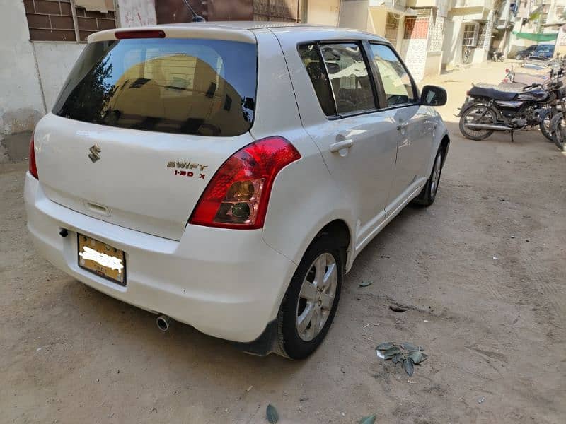 Suzuki Swift DLX 2012 original condition 4