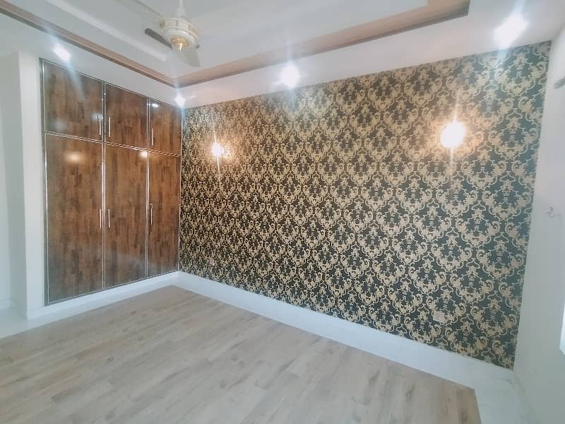 10 Marla Brand New Upper Portion For Rent In Nasheman E Iqbal Society Phase 2 8