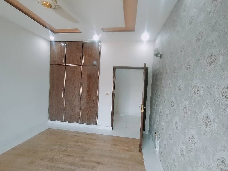 10 Marla Brand New Upper Portion For Rent In Nasheman E Iqbal Society Phase 2 12