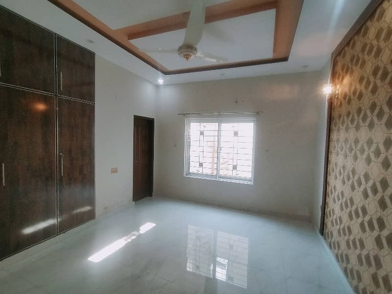 10 Marla Brand New Upper Portion For Rent In Nasheman E Iqbal Society Phase 2 17