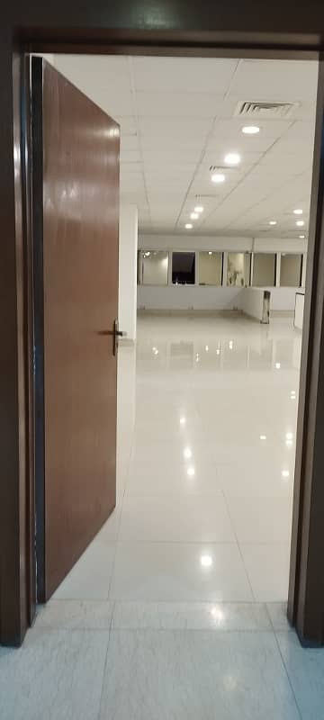 2400 Sq Ft Corporate Office Available For Rent 8