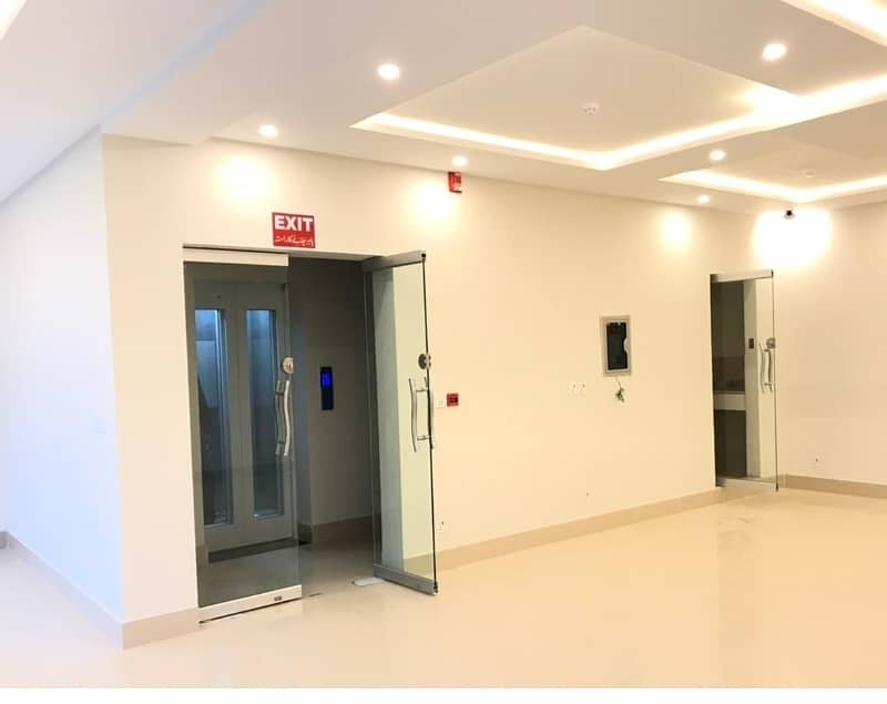 DHA Phase 6 4 Marla Brand New Luxury Office Space Available For Rent in Very Reasonable Price 8