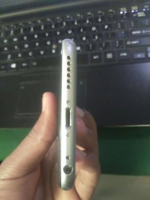 iPhone 6 Non PTA 2