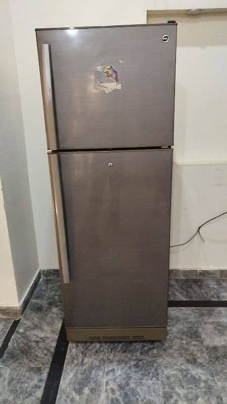 PEL Refrigerator 2017-18 Model 0