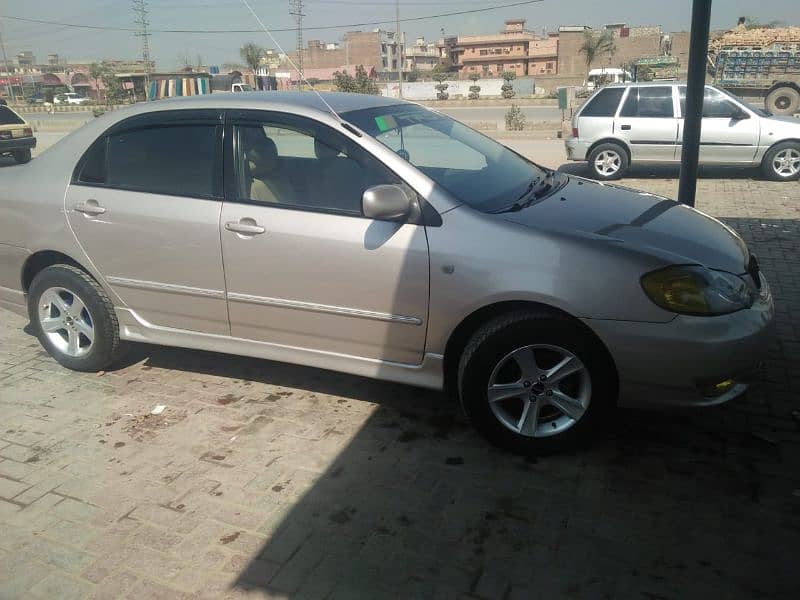 Toyota Corolla Se saloon 2004 2