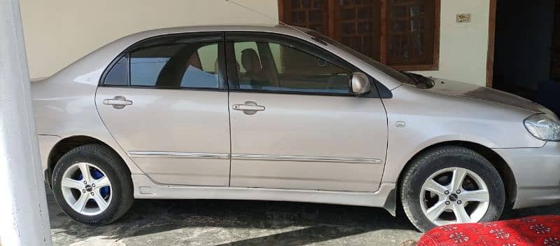 Toyota Corolla Se saloon 2004 8