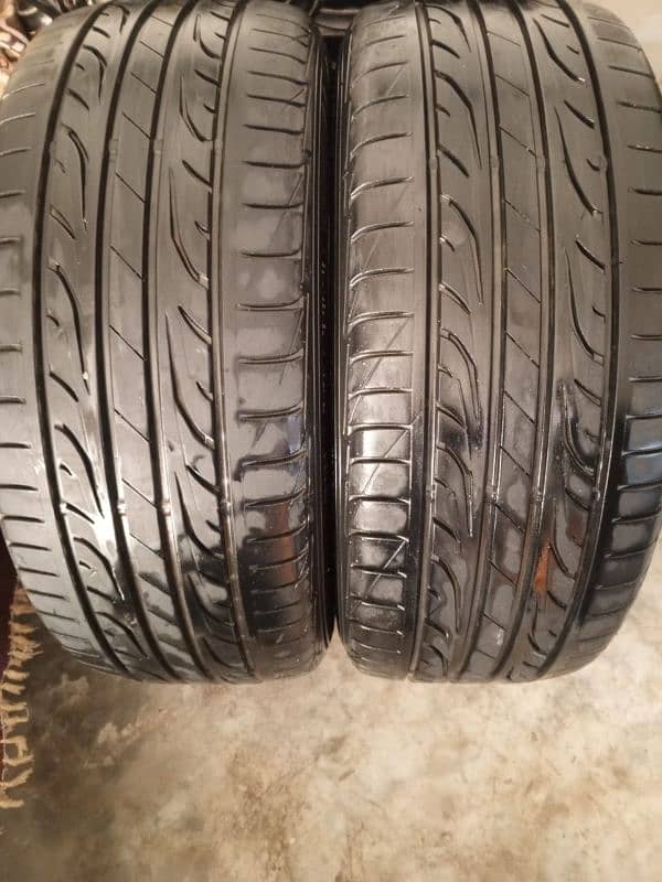 Dunlop Japan Tires 215/55 r 16 Good Condition One Tire Puncture 1.6 1