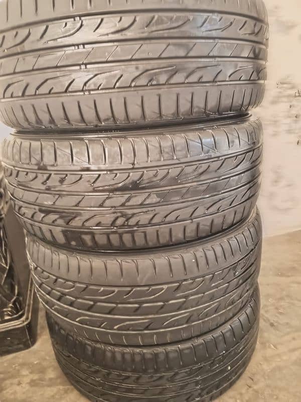 Dunlop Japan Tires 215/55 r 16 Good Condition One Tire Puncture 1.6 3