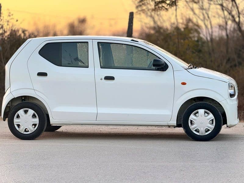 Suzuki Alto 2022 3