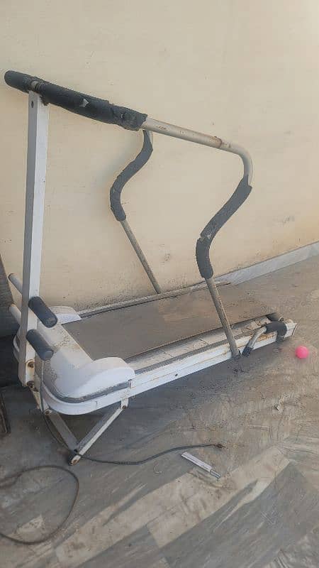 manual running treadmill and ab twister for sale 0