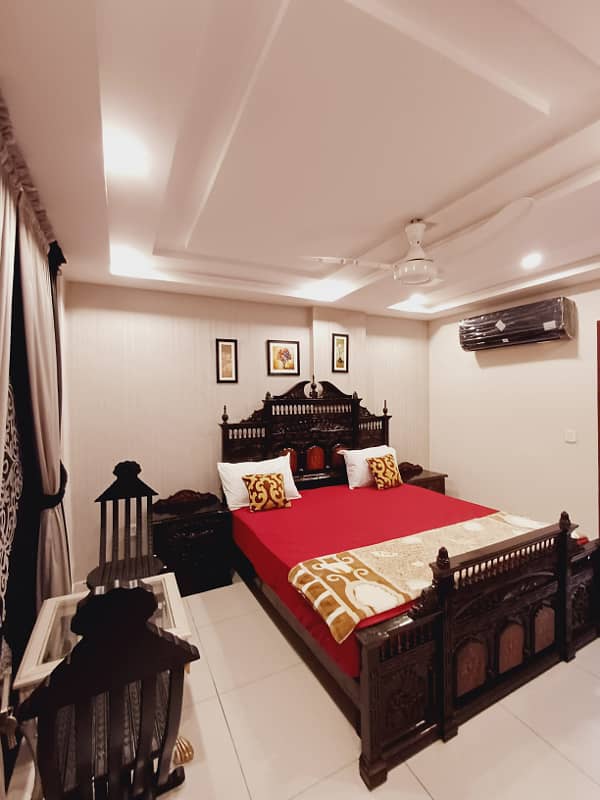 Luxury 1 BHK Apartments starting from 5000 only 4