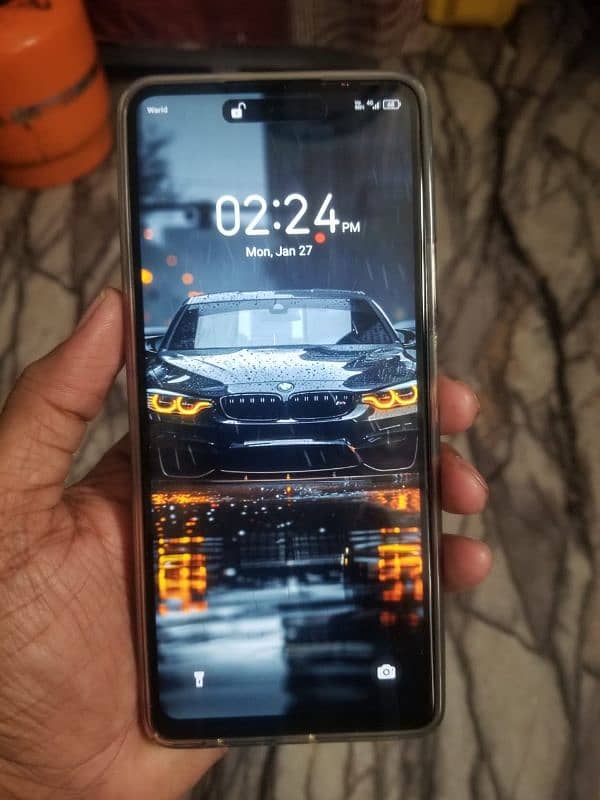 Tecno spark 20pro 8/256 0