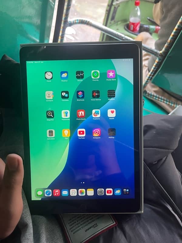 IPAD 9 GENRATION 10