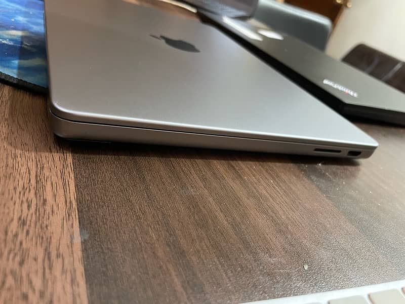 Apple Macbook Pro M3 Slightly Used Best for Development and Graphics 1