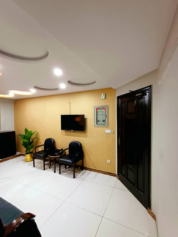 Luxury Studio/1 BHK/2 BHK available on daily basis 0