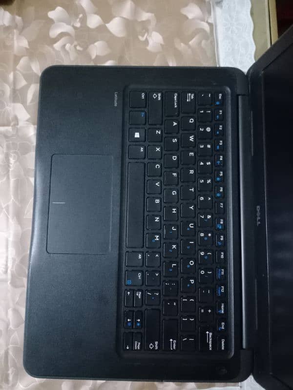 dell laptop 5 month old. 2