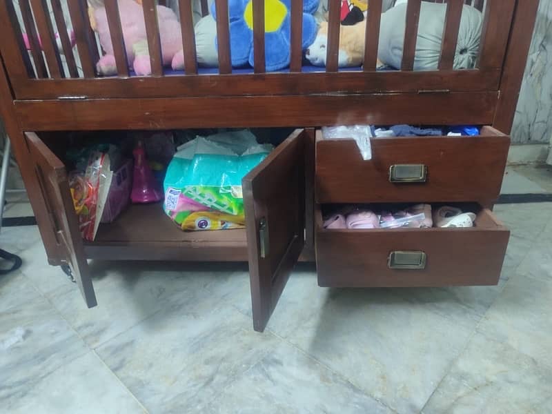 Baby cot for sale 5