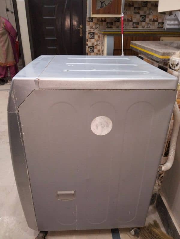 Samsung washing and dryer machine 3