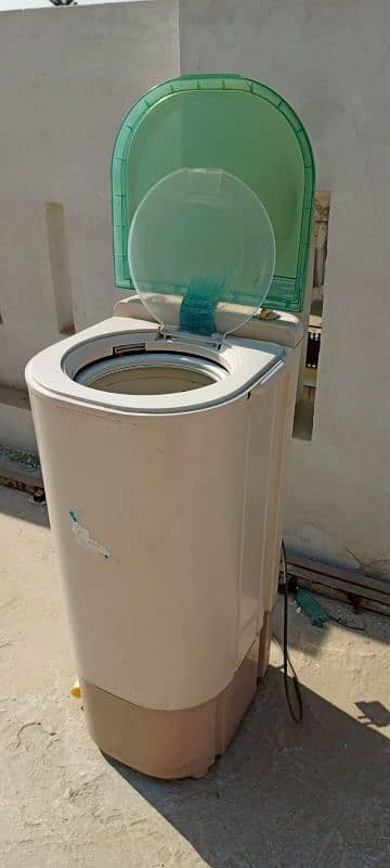 Haier dryer / spinner in good condition. 2