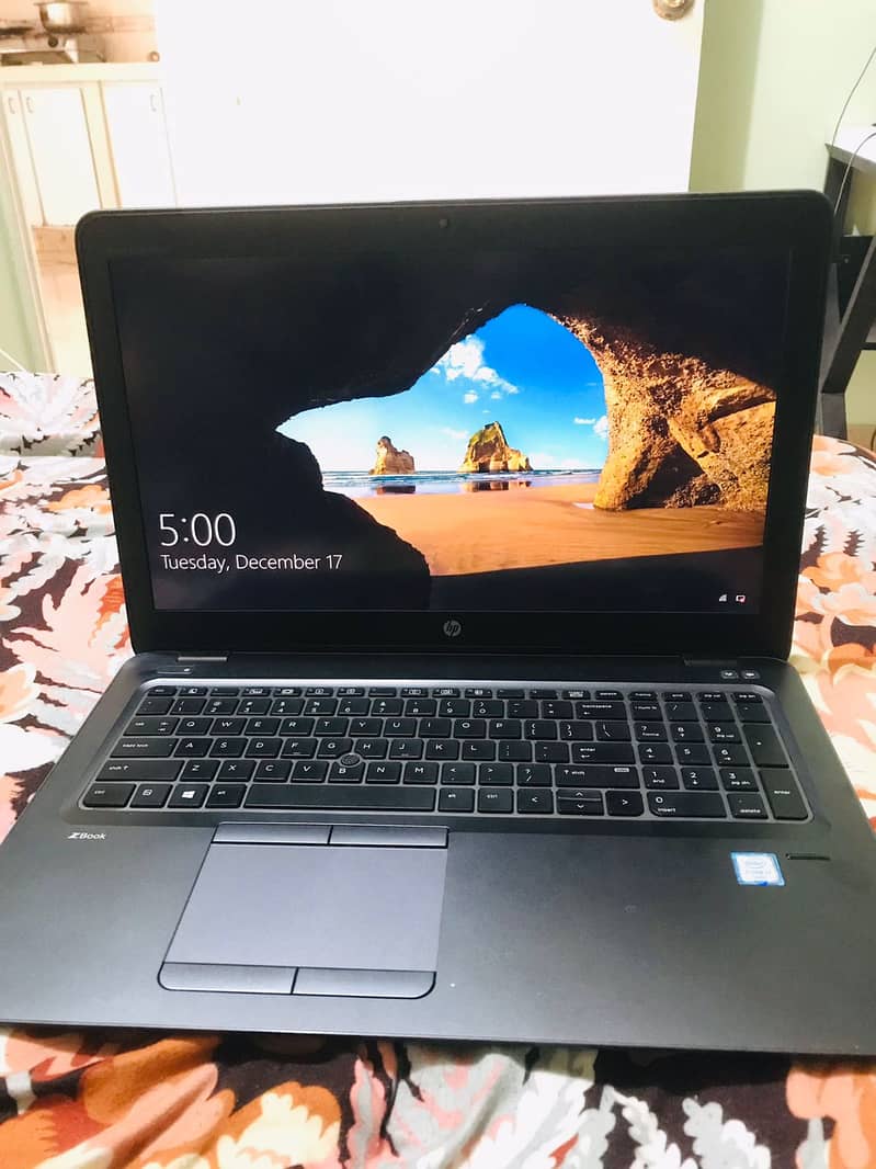 HP ZBook 15u G3 | i7 6th Generation 16Gb Ram 2