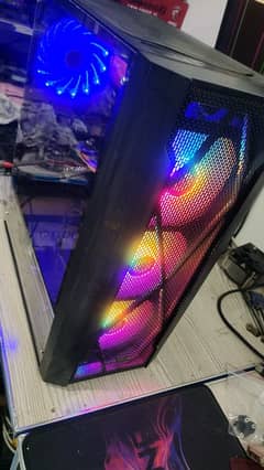 rgb gaming pc case with rgb fan