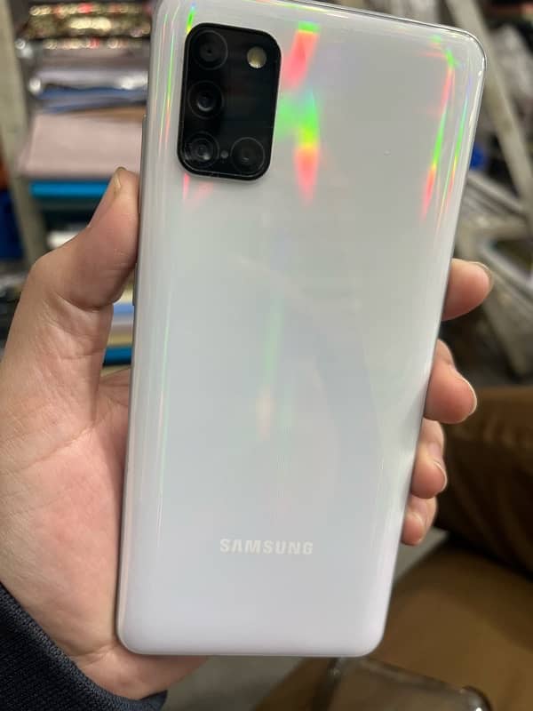 samsung A31 1