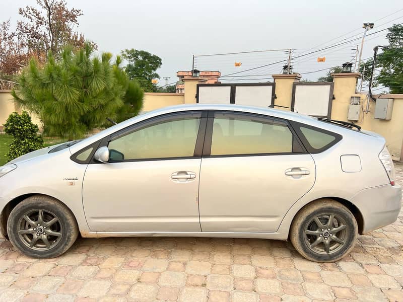 Toyota Prius S 1.5 2010 2