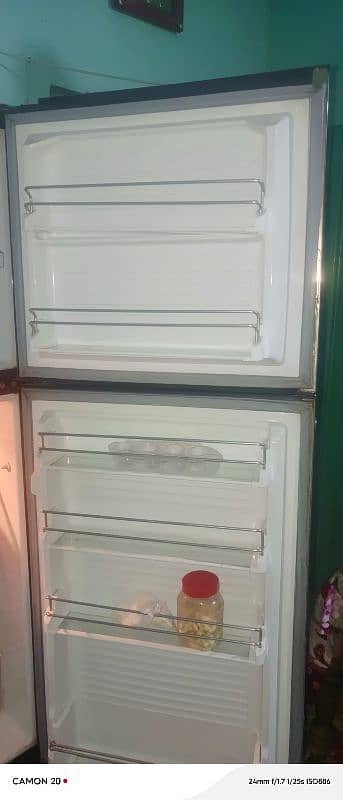 Dowlance inverter fridge for sale 7