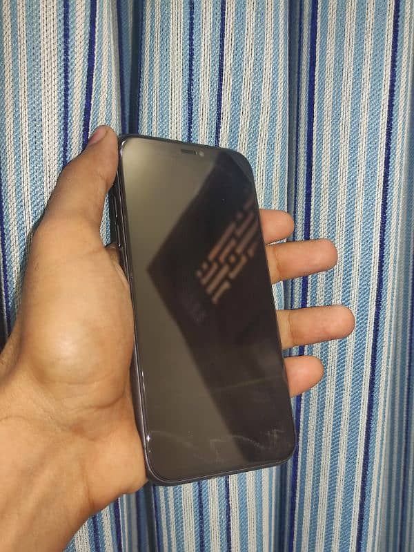 Iphone 11 - 64 GB ( 85% Battery Health ) For Sale 5