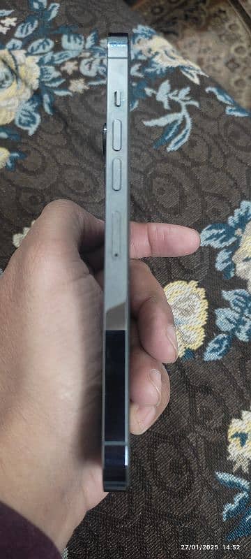 iPhone 13pro max non pta 5