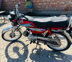 Honda 70 new condition bike urgent for sale