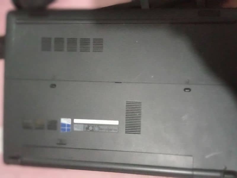 Dell Latitude 3560 5