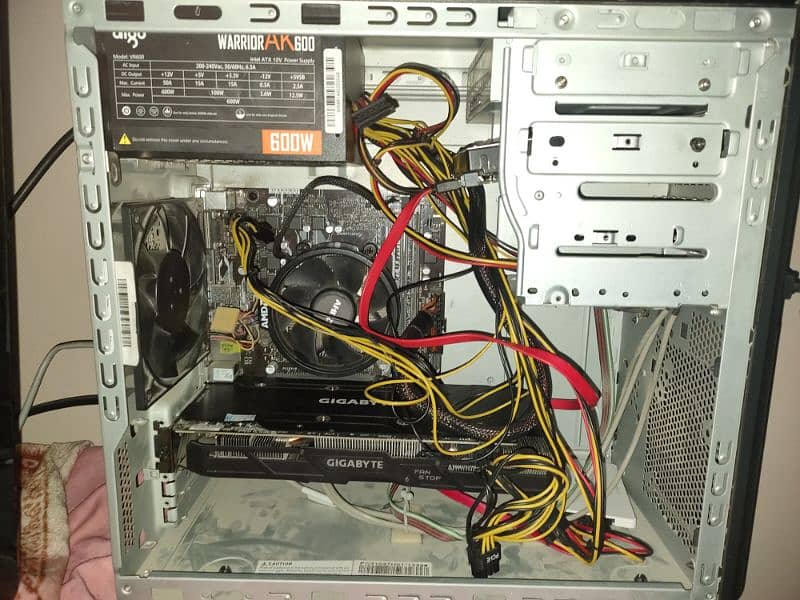 Gaming PC for Sale (LCD screen ka price alag hai total 96k+13k) 4