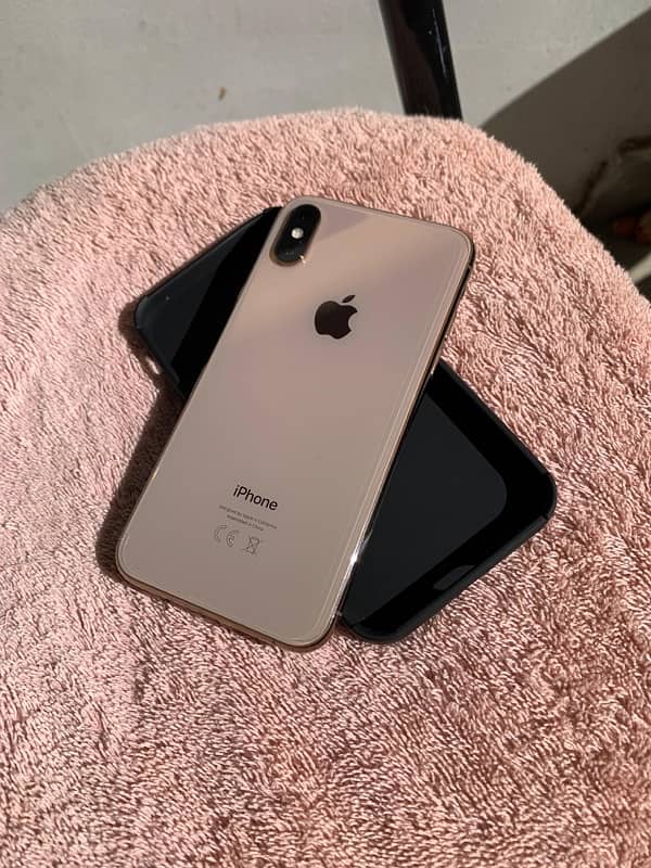 iPhone XS 7