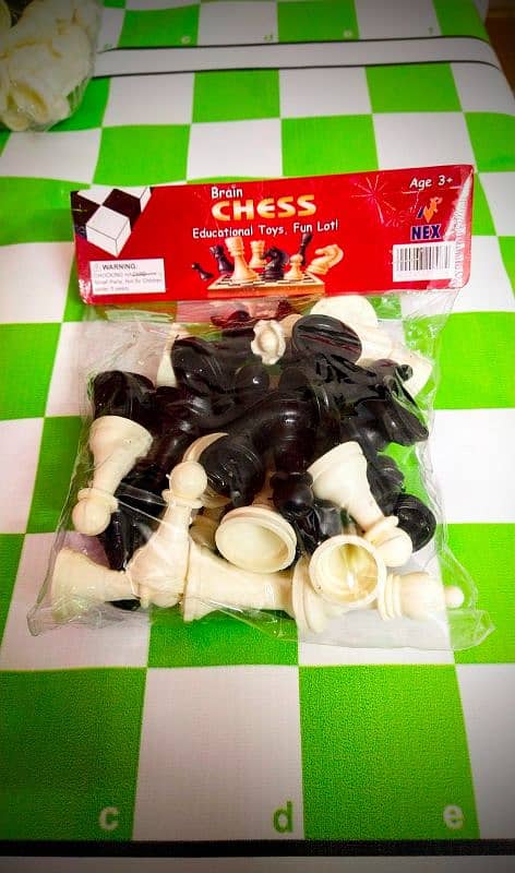 Portable Chess Set with Durable Plastic Pieces 0