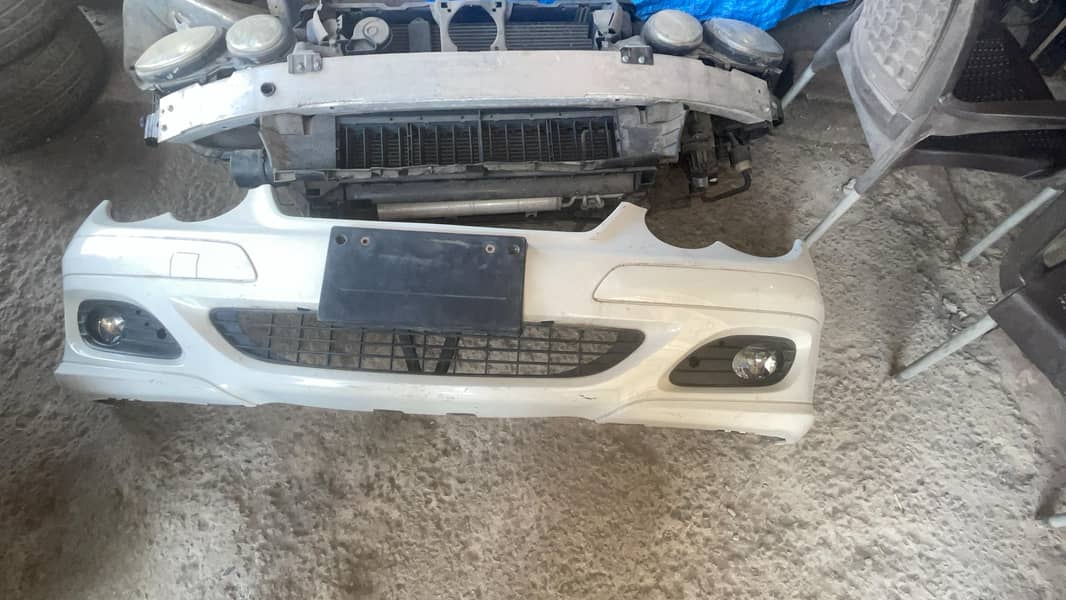 Bumpers, Engine, Sunroof, Steering Mercedes, BMW, Audi Auto Spare Part 3