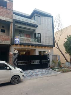 Latest Design 5 marla beautiful house is available for sale in Tulip block of Park view City Lahore