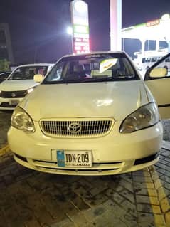 Toyota Corolla 2.0 D 2004 white colour good condition