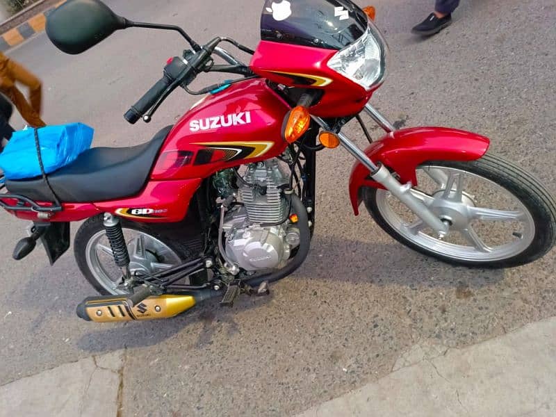 2022 Suzuki Bike 110cc, Red Color, All Punjab Number, 1