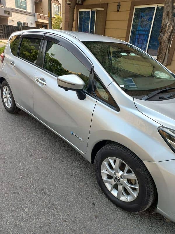 Nissan Note E Power 2018 8