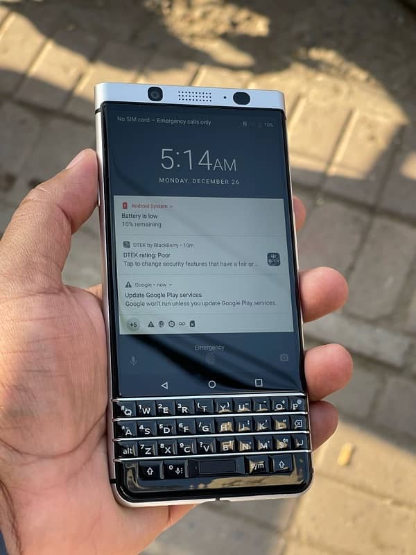 BlackBerry KEYone 1