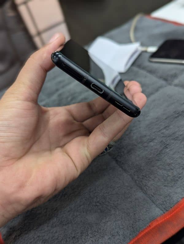 OnePlus 8 8/128 condition (10/10) 4