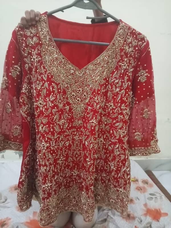 red bridal lehnga 0