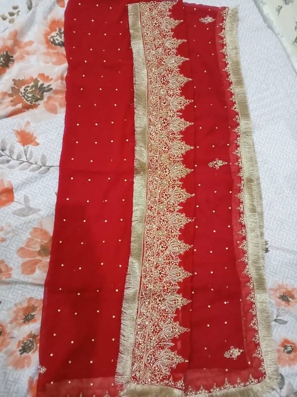 red bridal lehnga 4