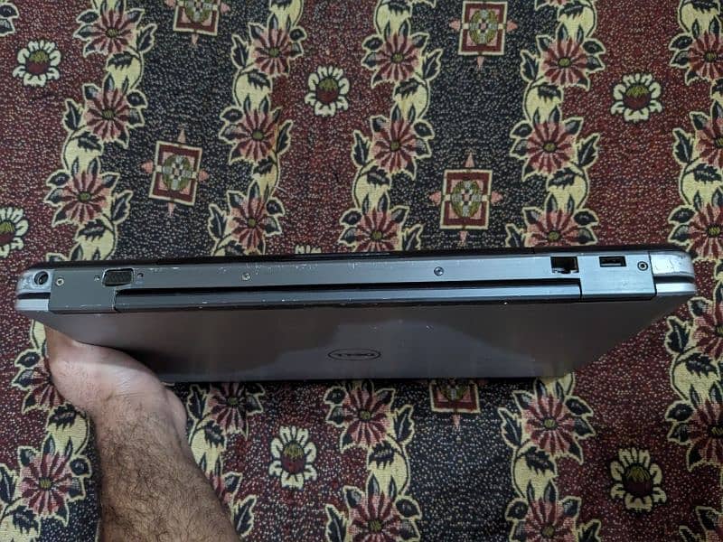 dell laptop in good condition 2