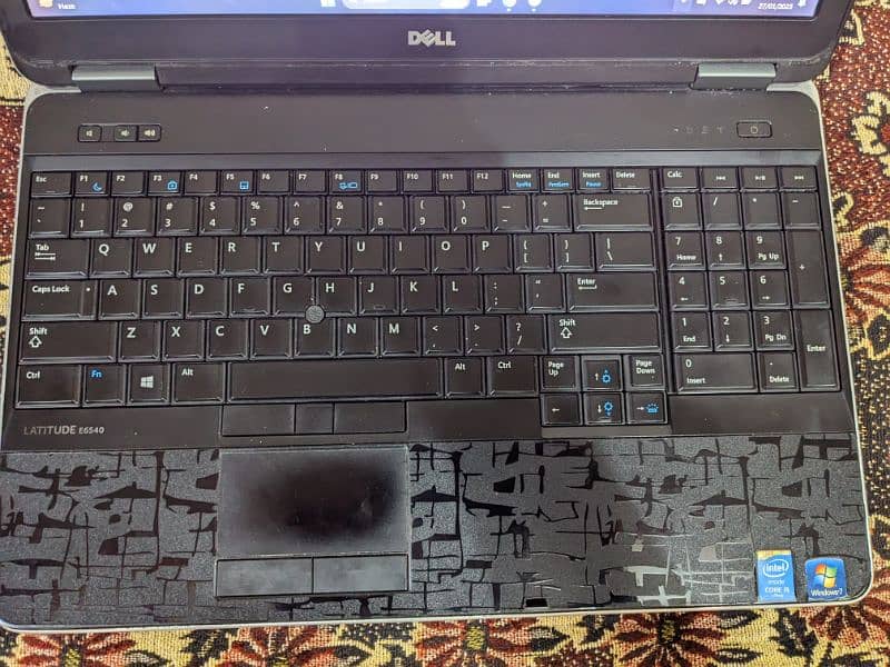 dell laptop in good condition 5